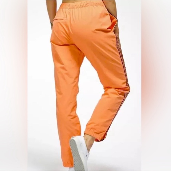 Petals and Peacock Orange Butterflies Crinkle Track/Skate Snap Button Pants S - Picture 3 of 16